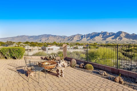 An Artist's Dream House in Oro Valley