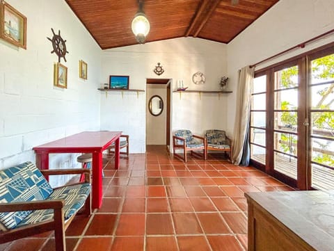 Casa com churrasqueira e lazer em Mangaratiba RJ House in Mangaratiba