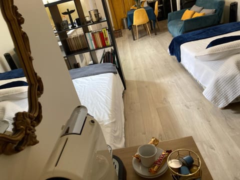 Une chambre chez nous, à 12 minutes de Paris Vacation rental in Malakoff