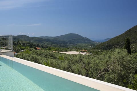 Day, Natural landscape, Mountain view, Pool view, Swimming pool