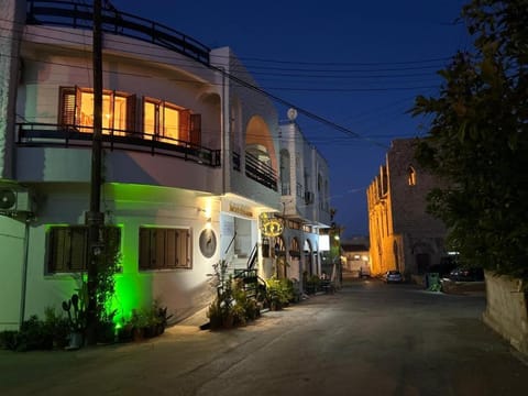 Property building, Night, Neighbourhood, Landmark view, Street view