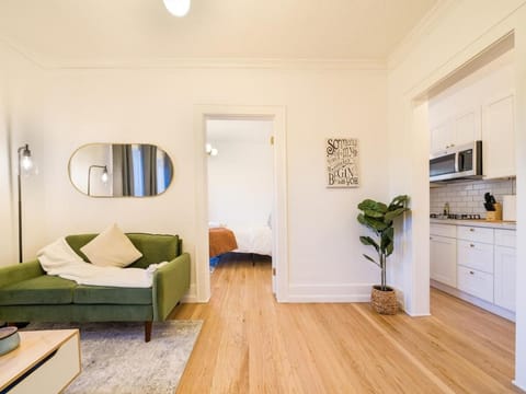 Highfall Hideaway Your Cozy Escape,wi-fi,tv-pets Apartment in Brighton