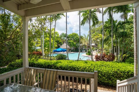 Coral Hammock Poolside Home Casa in Stock Island