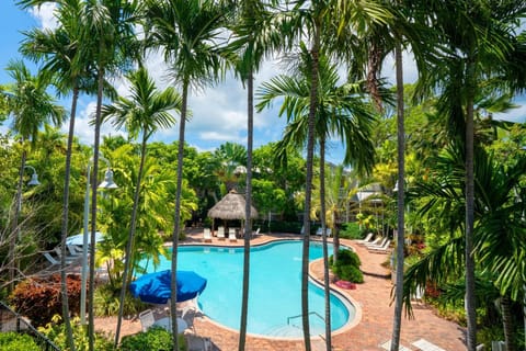 Coral Hammock Poolside Home House in Stock Island