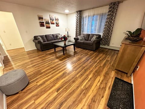 Stay Anchorage! Furnished Two Bedroom Apartments With High Speed WiFi Condo in Anchorage