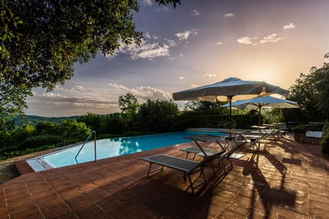 Natural landscape, Pool view, Swimming pool, Swimming pool, sunbed