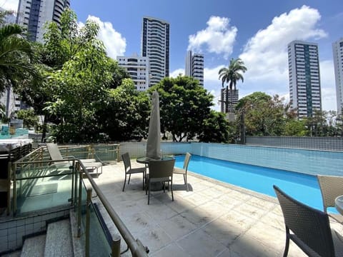 Pool view, Swimming pool