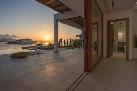 Patio, Balcony/Terrace, Sea view, Sunrise