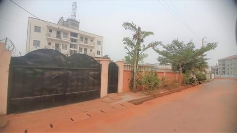 The Yafé Bastos 15 (Villa) Villa in Yaoundé