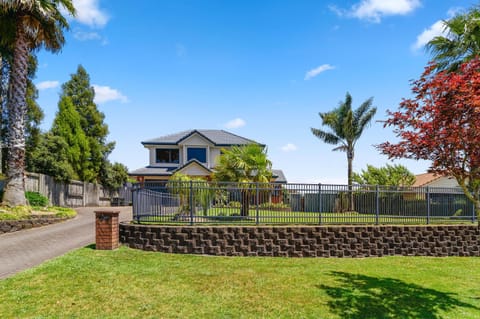 Garden, Garden view