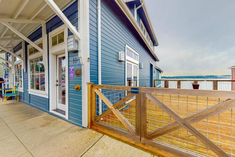 Penn Cove Strand - Main Apartment hotel in Coupeville