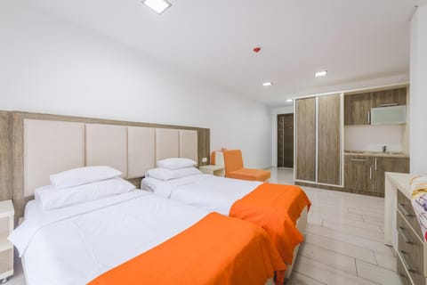 Hotel & Apartments HEC Residence Hôtel in Budva Municipality
