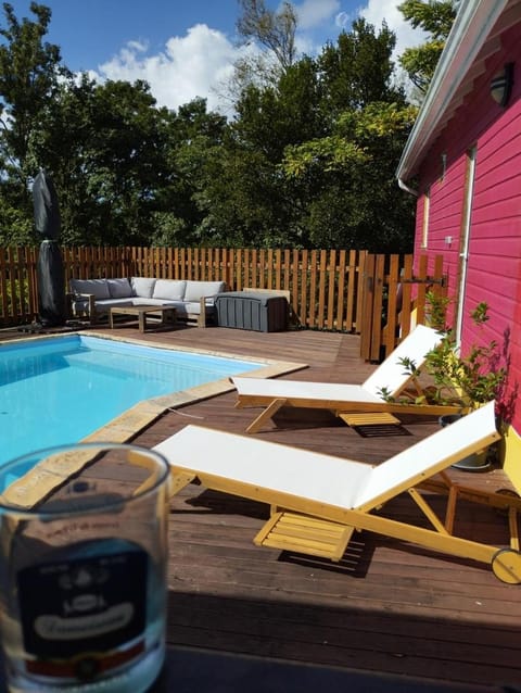 Kaz Kalina - Gîtes avec piscine partagée House in Bouillante