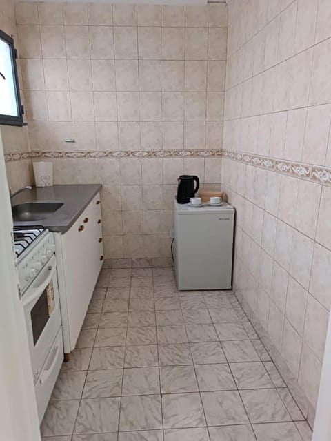 Kitchen or kitchenette, oven, pet friendly