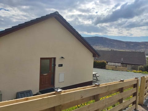 Property building, Natural landscape, Mountain view