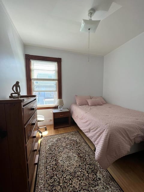 Private Room in a Grand House Vacation rental in Jamaica Plain