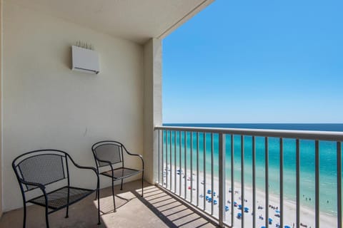 Majestic Beach Towers 1-1302 Maison in Long Beach