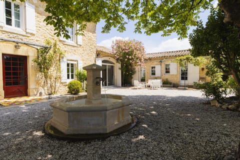 Gite Grand Luberon chez Manon en Luberon - Vacation rental in guest house House in L'Isle-sur-la-Sorgue