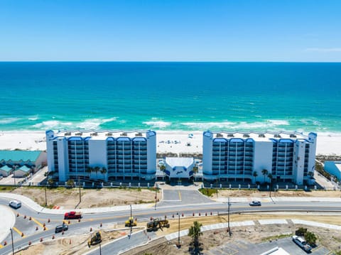 AquaVista Beach Resort by Sand Seeker Vacations Apartment in Panama City Beach