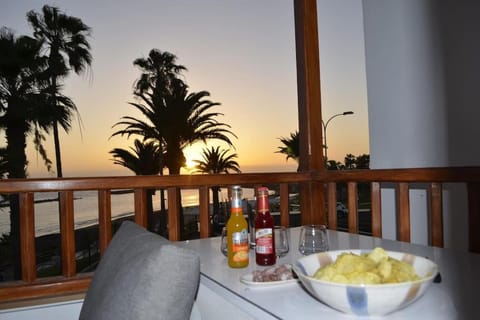 Natural landscape, View (from property/room), Balcony/Terrace, Sea view, Sunset