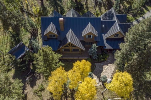 Sneffels House in Telluride