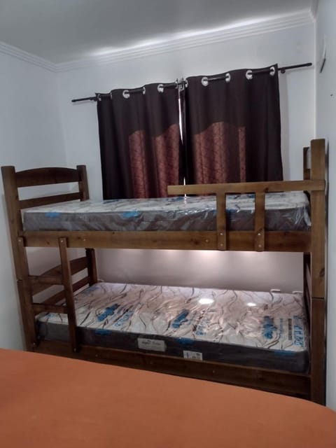 Bed, Photo of the whole room, bunk bed