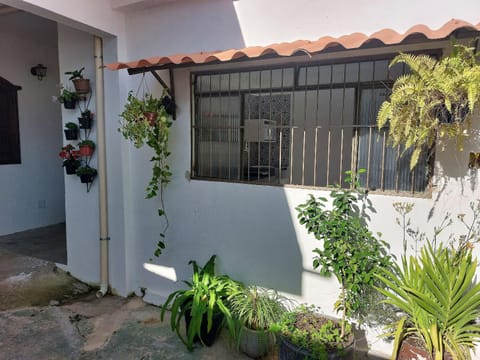 Confortáveis e práticas Kitnets em Belo Horizonte House in Belo Horizonte