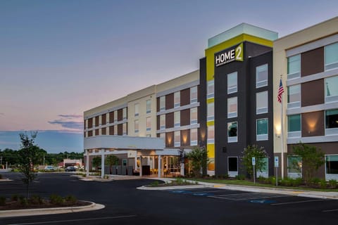 Home2 Suites By Hilton Fayetteville North Hotel in Fayetteville