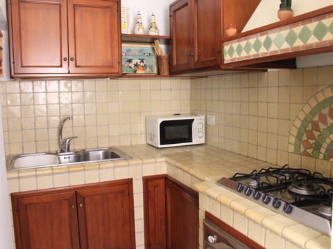 Coffee/tea facilities, Kitchen or kitchenette, minibar, pet friendly