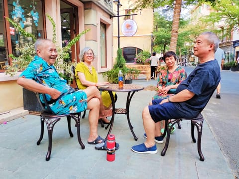 People, Dining area, group of guests, Family