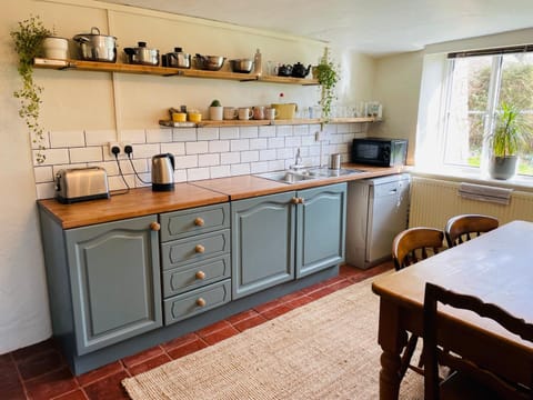 Elbury Lodge Bed and Breakfast in East Devon District