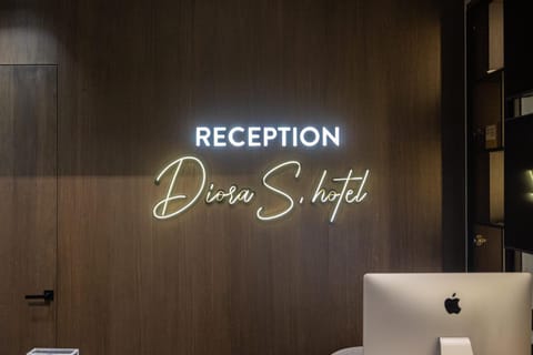 Lobby or reception, Text overlay