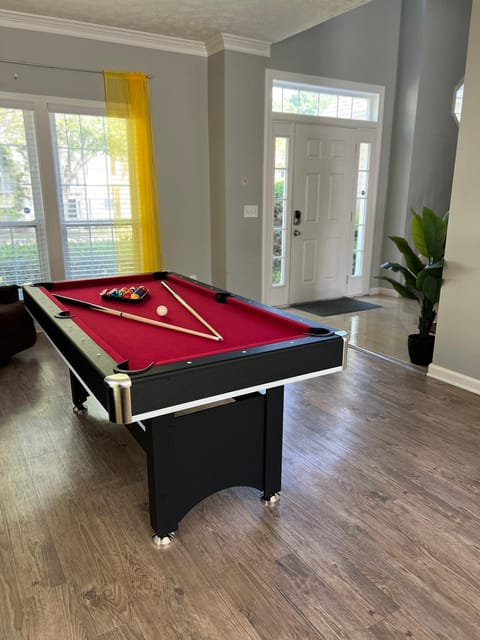 Game Room, Table tennis