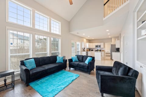 Living room, Seating area