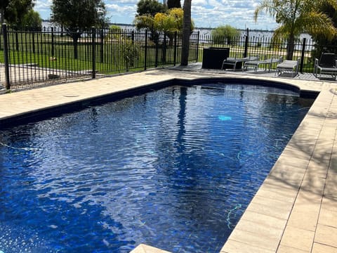 Lake view, Swimming pool