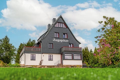 Zugspitze Apartement Morgen.Rot Apartment in Sächsische Schweiz-Osterzgebirge