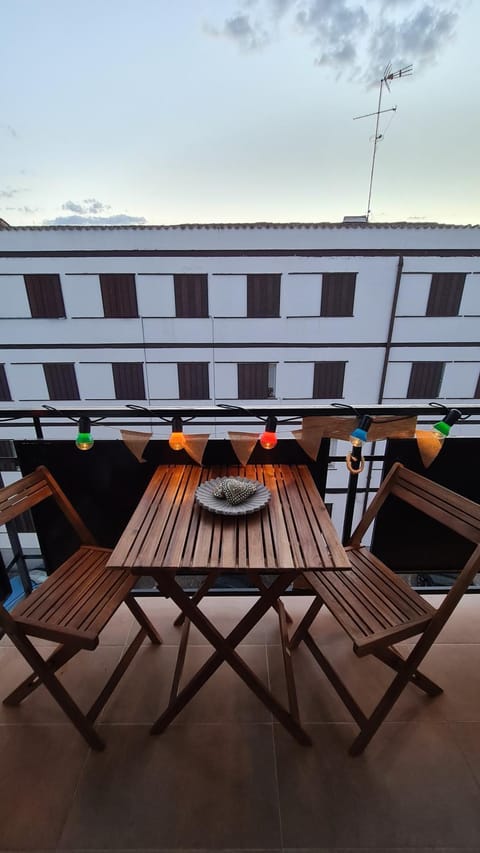 Balcony/Terrace, Dining area