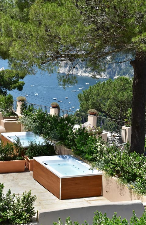 Hot Tub, Balcony/Terrace, Sea view