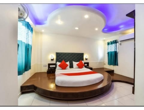 Hotel Grand Apple, Ahmedabad Vacation rental in Ahmedabad