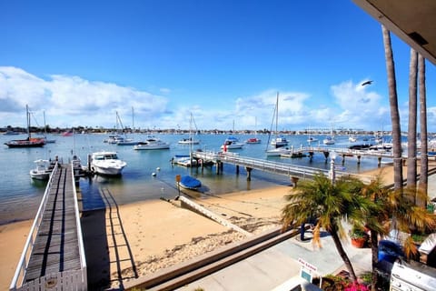 1400 S Bayfront Casa in Balboa Peninsula