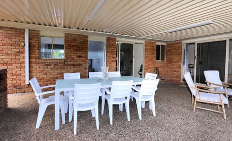 13 Natalie Street Bargara House in Bargara