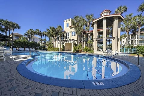 Beach Daze House in Destin