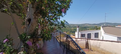 View (from property/room), Balcony/Terrace