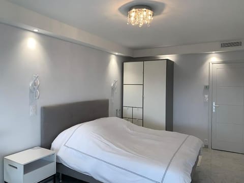 La Pinède - Appartment 3 bedrooms Condo in Antibes