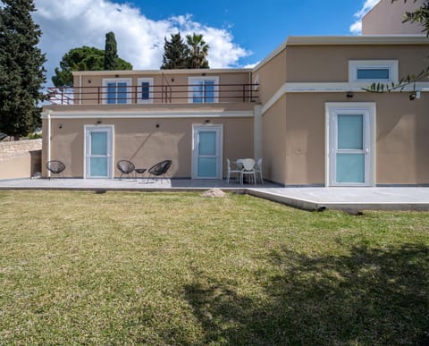 Property building, Garden, Garden view