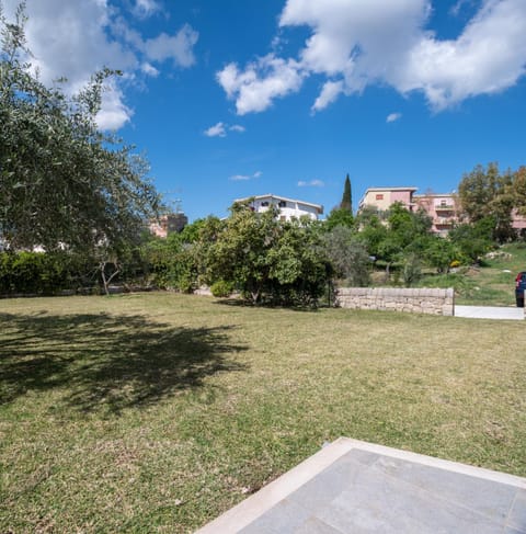 Garden, Garden view