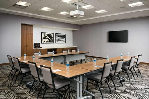 Meeting/conference room