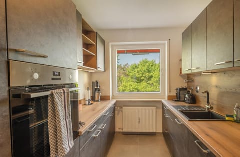 Coffee/tea facilities, Kitchen or kitchenette, dishwasher, pet friendly, stove, toaster