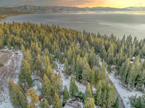 Carnelian Bay Retreat with Deck & Bonus Room House in Tahoe Vista