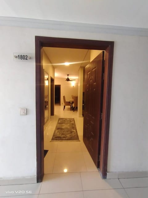 AQZ Apartments Condominio in Islamabad